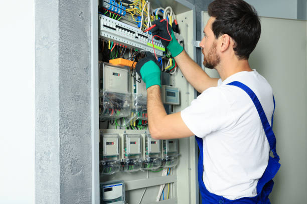 Best Electrical Contractors for Businesses  in Hinsdale, IL